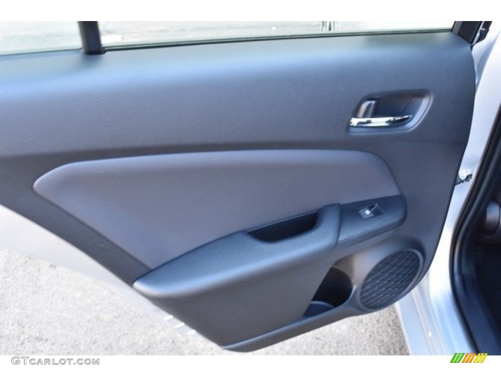 2018 Prius Prime Plus - Classic Silver Metallic / Black photo #21