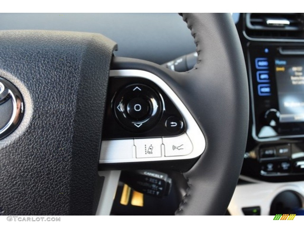 2018 Prius Prime Plus - Classic Silver Metallic / Black photo #27