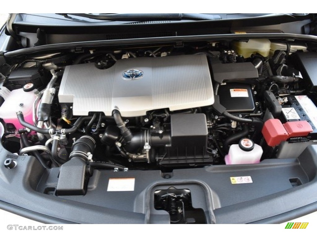 2018 Prius Prime Plus - Classic Silver Metallic / Black photo #31