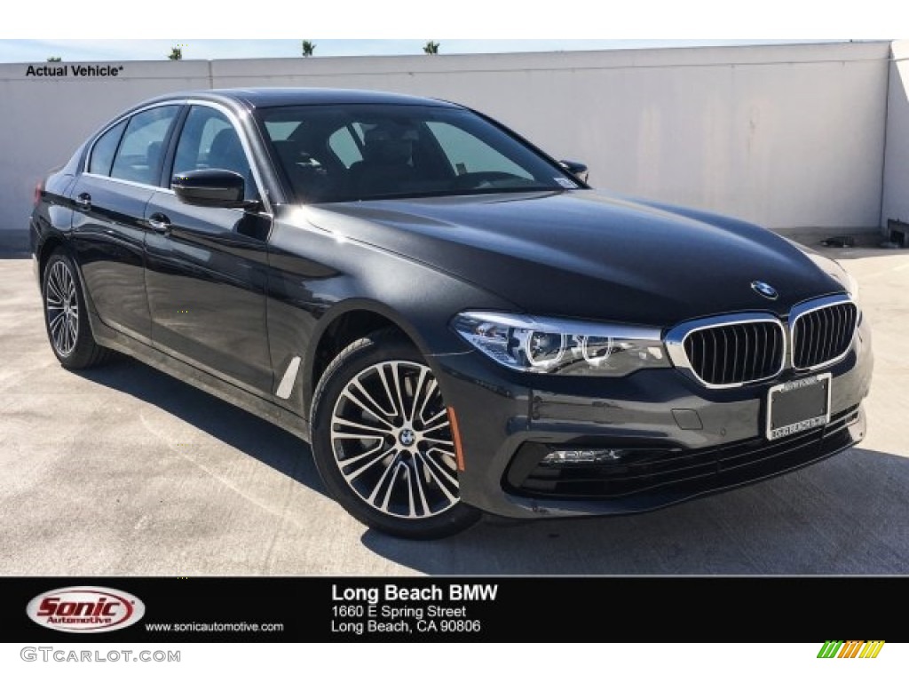 2018 5 Series 540i Sedan - Dark Graphite Metallic / Black photo #1