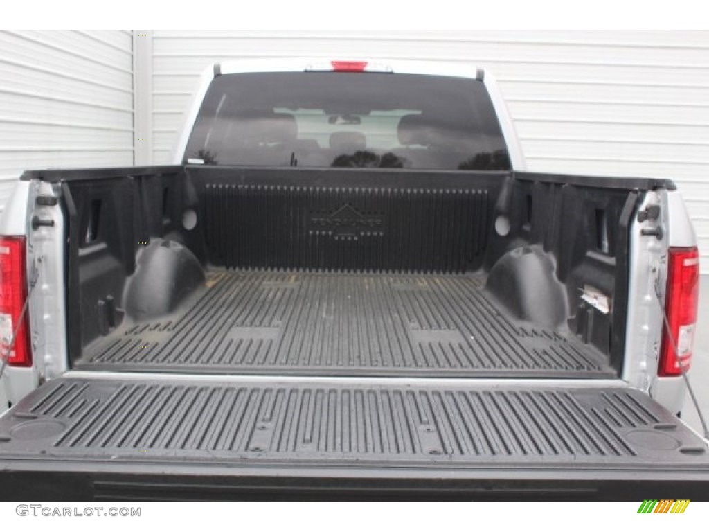 2017 F150 XLT SuperCrew - Ingot Silver / Earth Gray photo #26