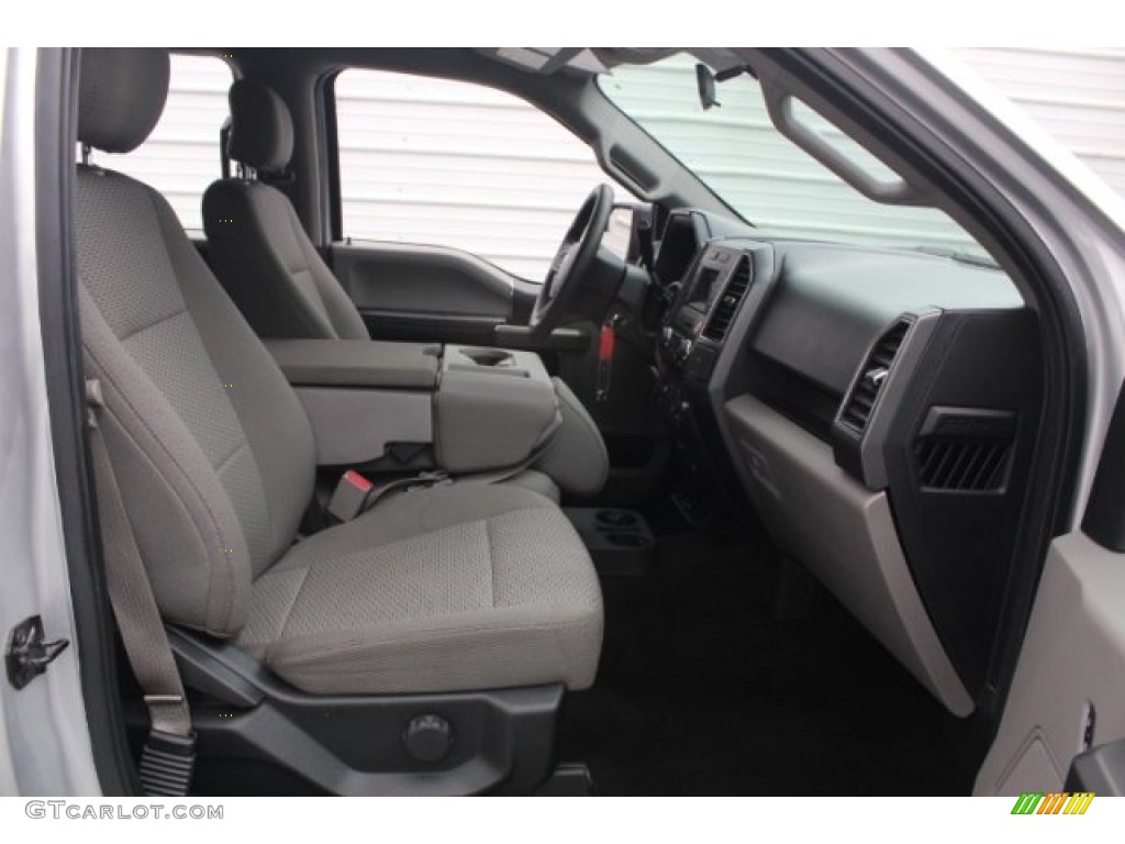 2017 F150 XLT SuperCrew - Ingot Silver / Earth Gray photo #31