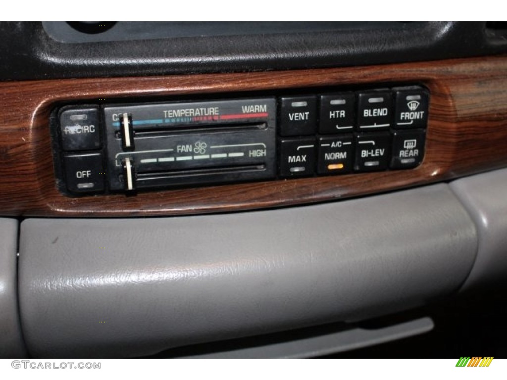 2005 LeSabre Custom - Platinum Metallic / Gray photo #26