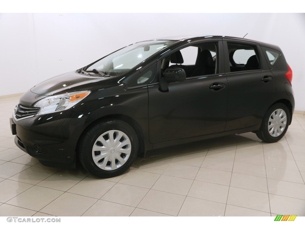 2014 Versa Note SV - Super Black / Charcoal photo #3