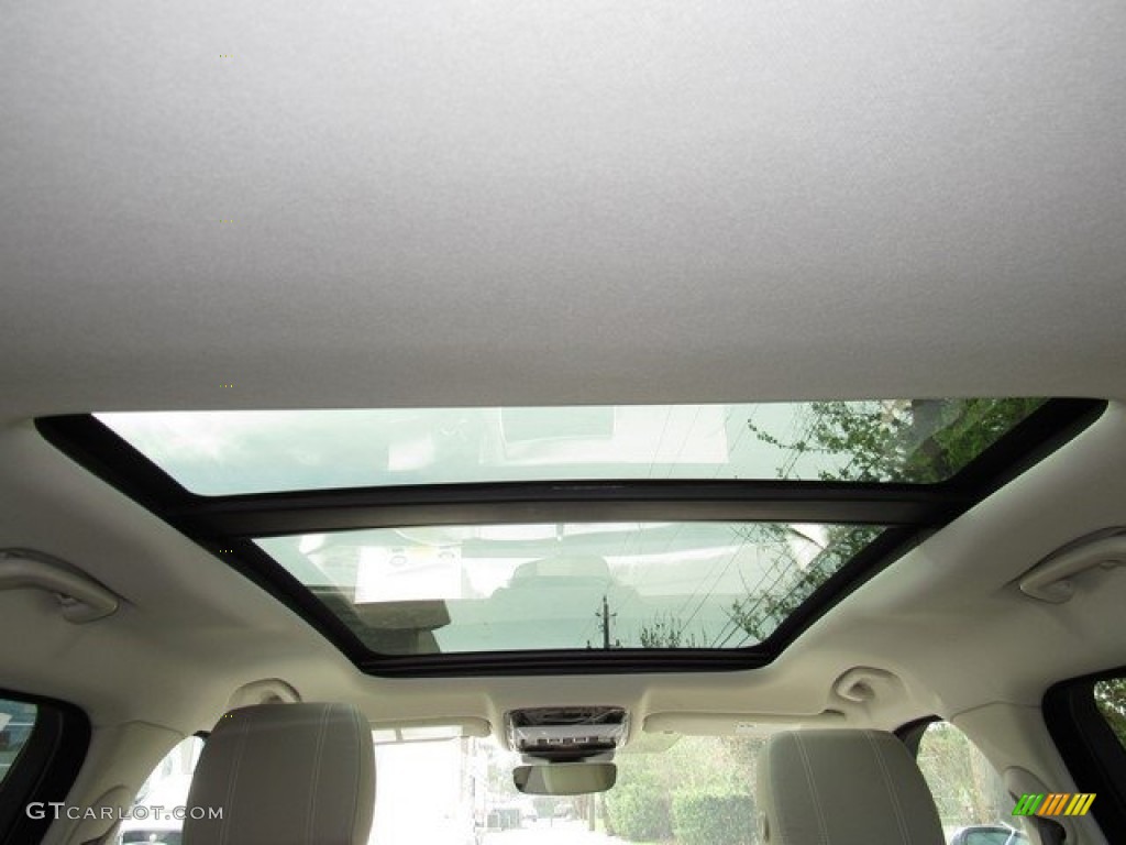 2018 Range Rover Velar S - Kaikoura Stone Metallic / Acorn/Ebony photo #18