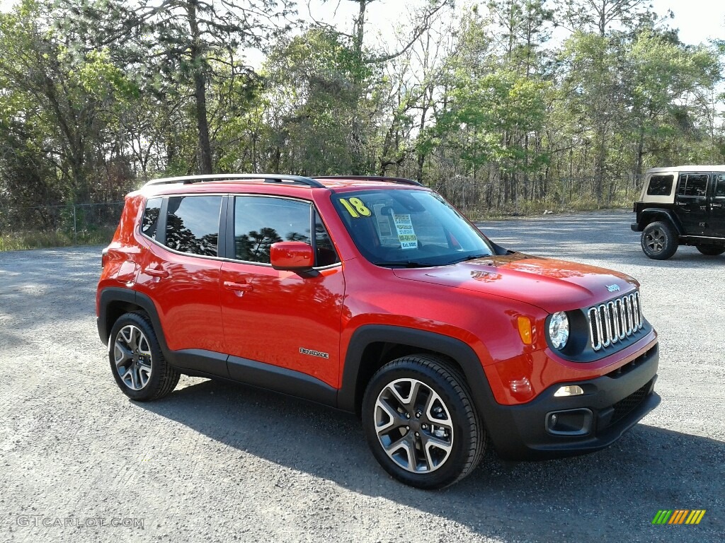 2018 Renegade Latitude - Colorado Red / Black photo #7