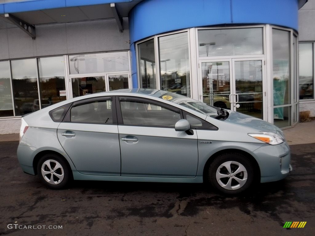 2015 Prius Four Hybrid - Sea Glass Pearl / Misty Gray photo #2