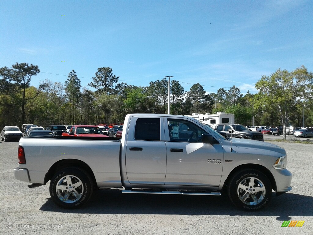 2018 1500 Express Quad Cab - Bright Silver Metallic / Black/Diesel Gray photo #6