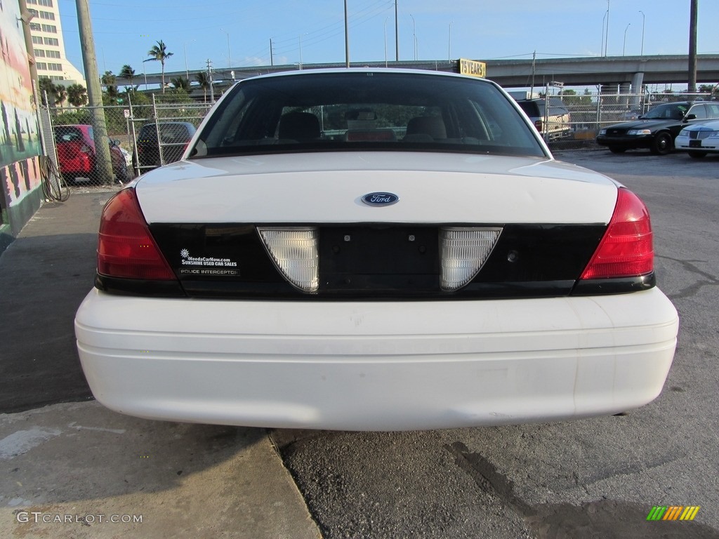 2006 Crown Victoria Police Interceptor - Vibrant White / Charcoal Black photo #7