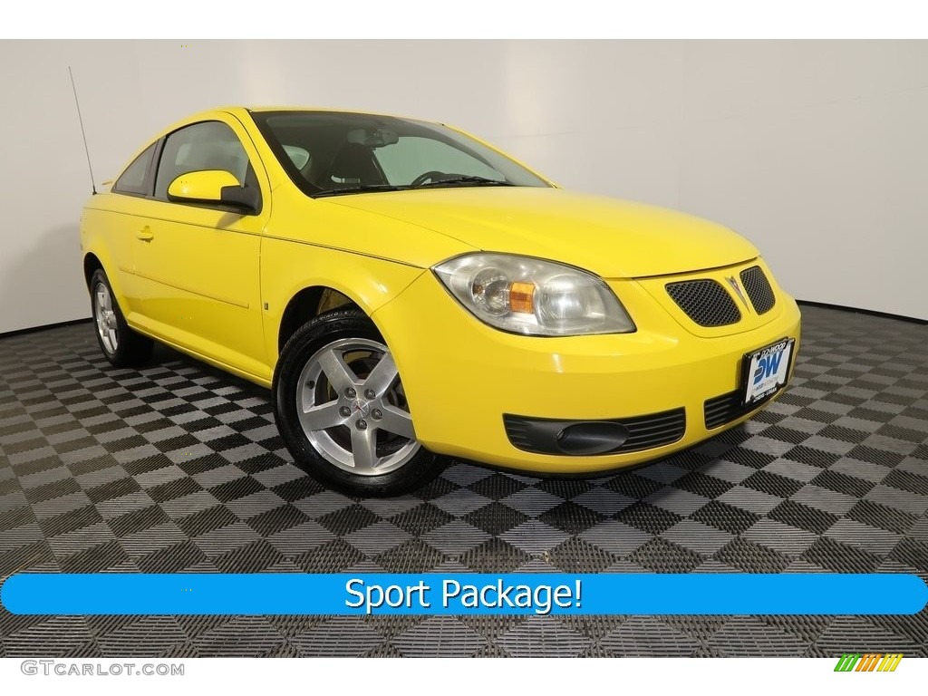 Competition Yellow Pontiac G5