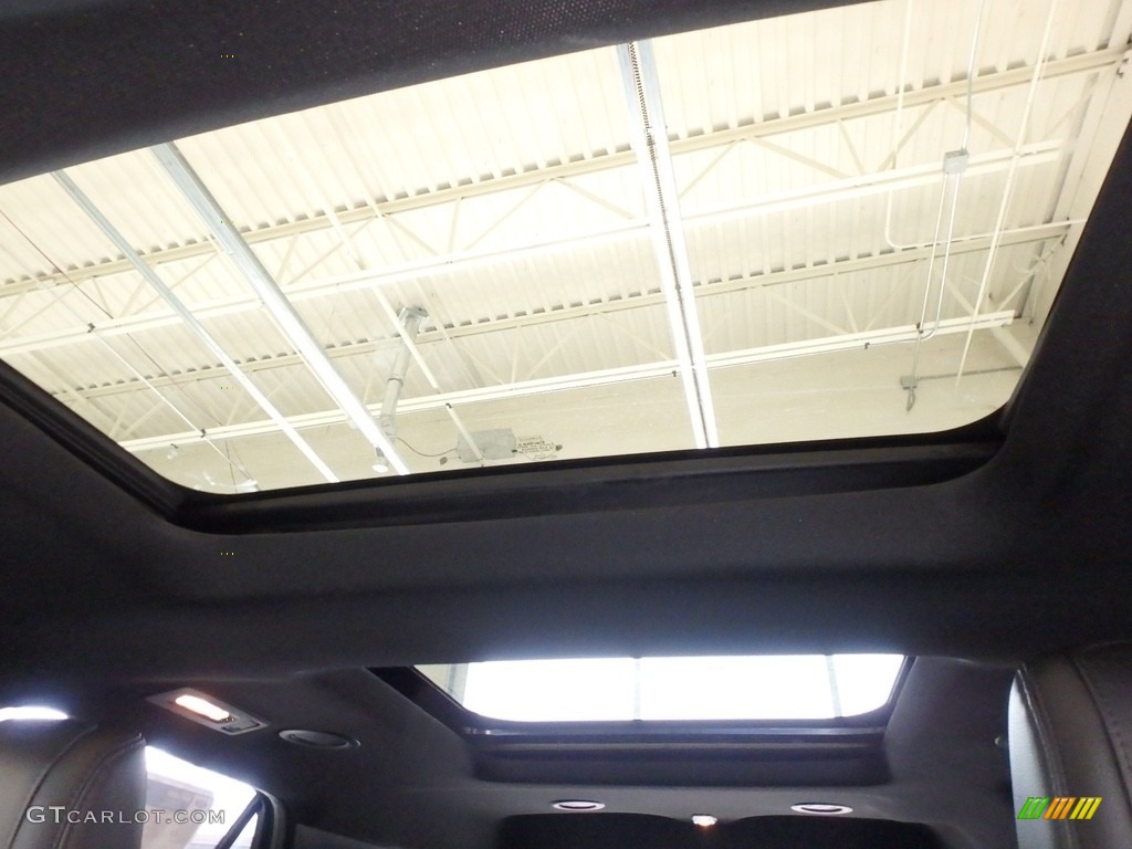 2018 Explorer XLT 4WD - Blue Metallic / Ebony Black photo #12