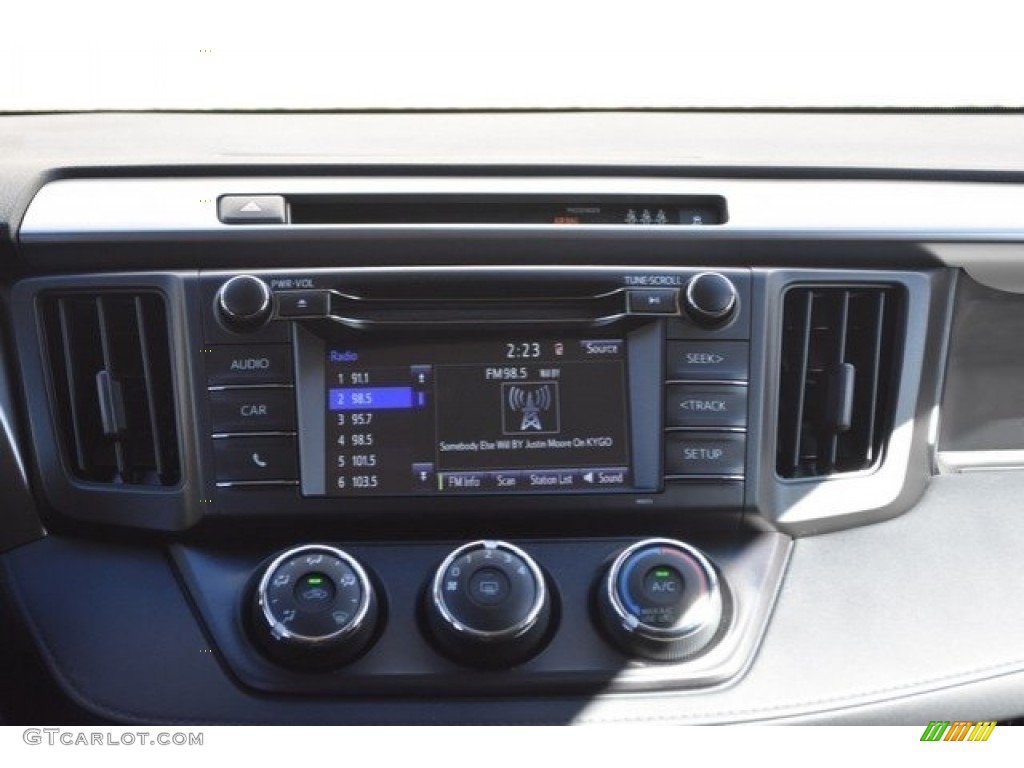 2018 RAV4 LE - Electric Storm Blue / Black photo #10