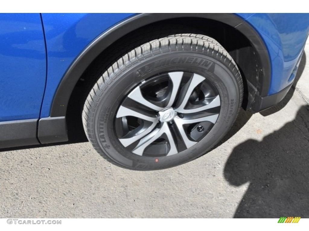 2018 RAV4 LE - Electric Storm Blue / Black photo #35