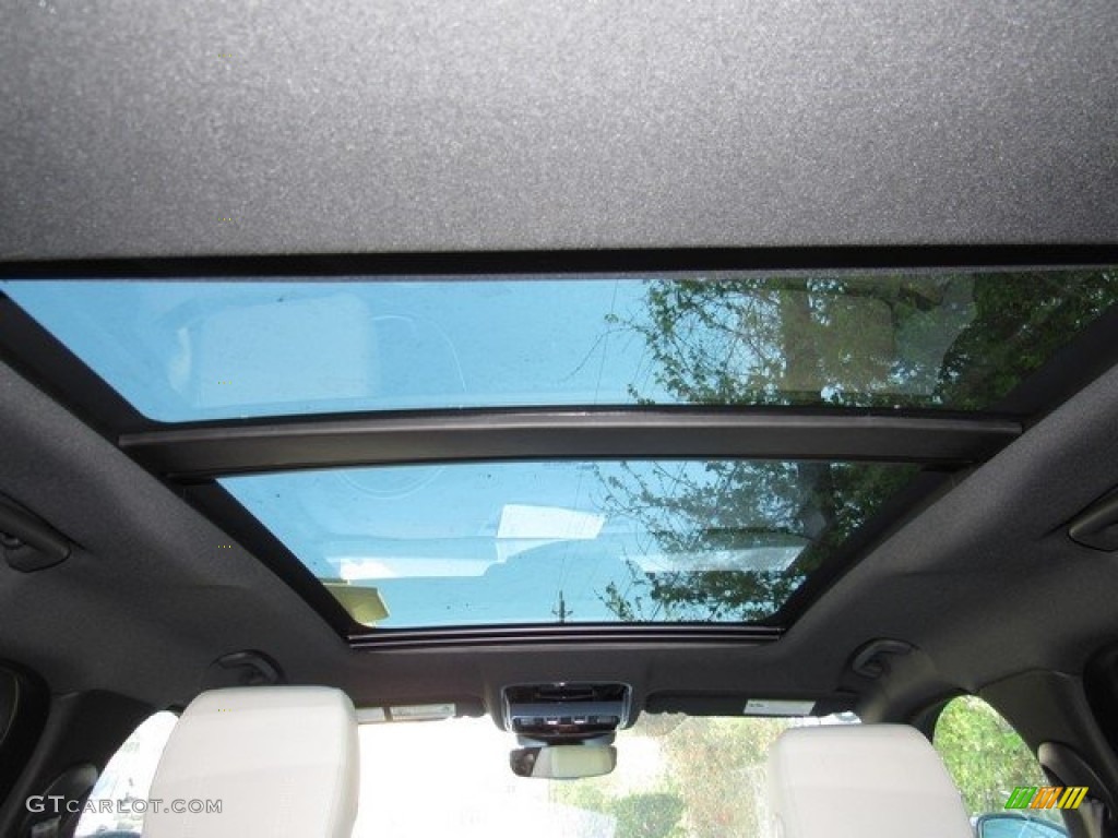 2018 Range Rover Velar R Dynamic SE - Fuji White / Light Oyster/Ebony photo #18