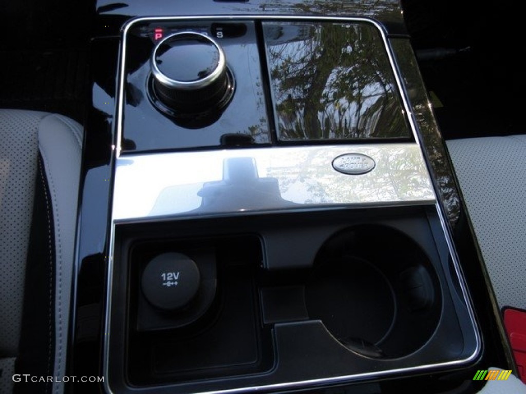 2018 Range Rover Velar R Dynamic SE - Fuji White / Light Oyster/Ebony photo #36