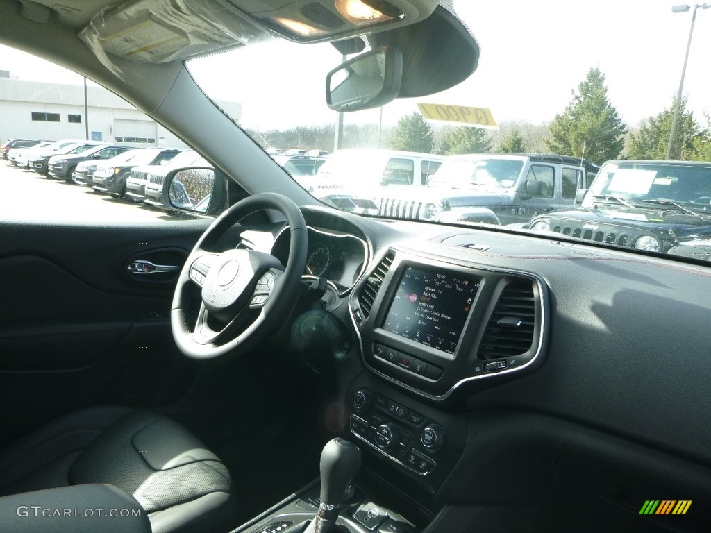 2019 Jeep Cherokee Trailhawk Elite 4x4 Black Dashboard Photo #125904578