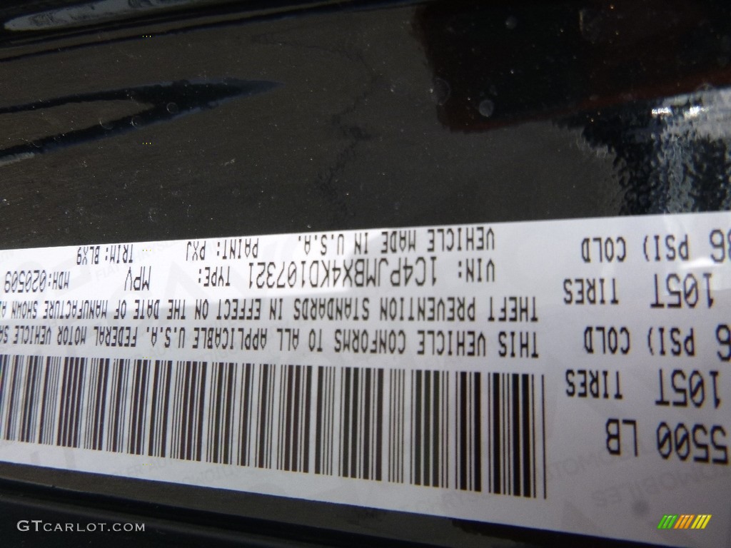 2019 Cherokee Color Code PXJ for Diamond Black Crystal Pearl Photo #125904668