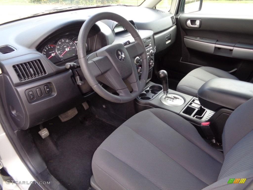 2006 Endeavor LS - Liquid Silver Metallic / Charcoal photo #14