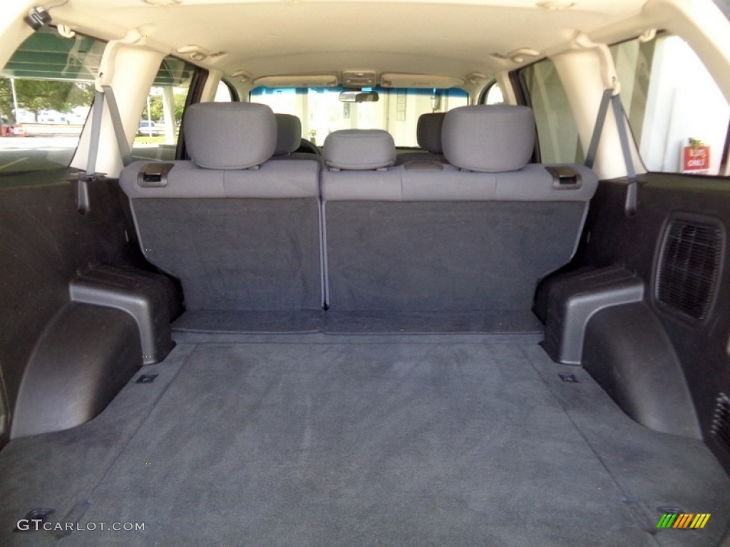 2006 Endeavor LS - Liquid Silver Metallic / Charcoal photo #62