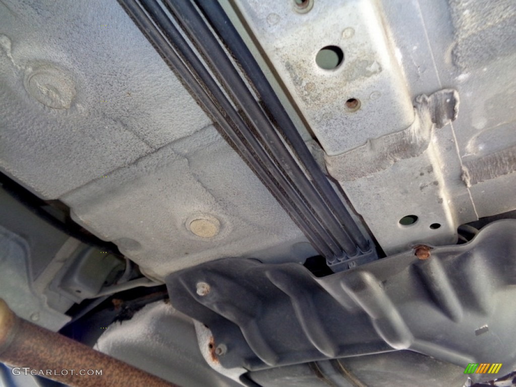 2006 Endeavor LS - Liquid Silver Metallic / Charcoal photo #77