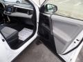 Super White - RAV4 XLE AWD Photo No. 37