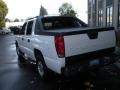 2005 Summit White Chevrolet Avalanche LT  photo #13