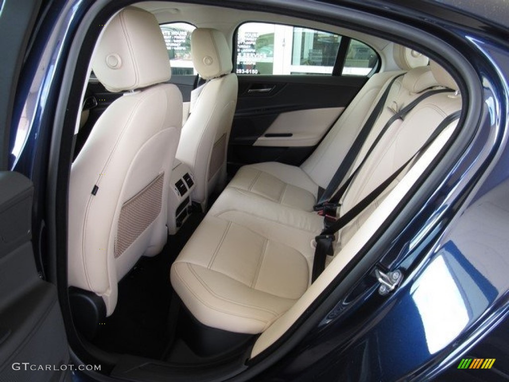 2018 XE 25t Prestige - Loire Blue Metallic / Latte photo #13