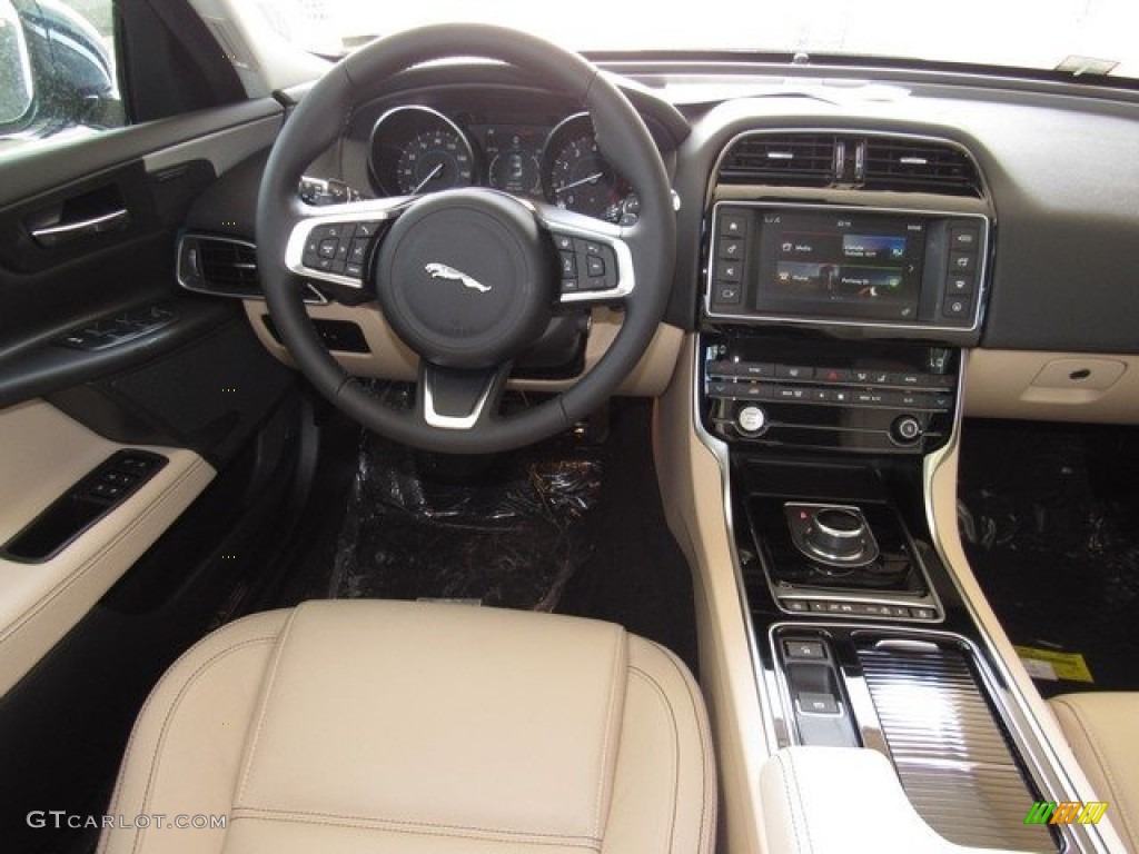 2018 XE 25t Prestige - Loire Blue Metallic / Latte photo #14