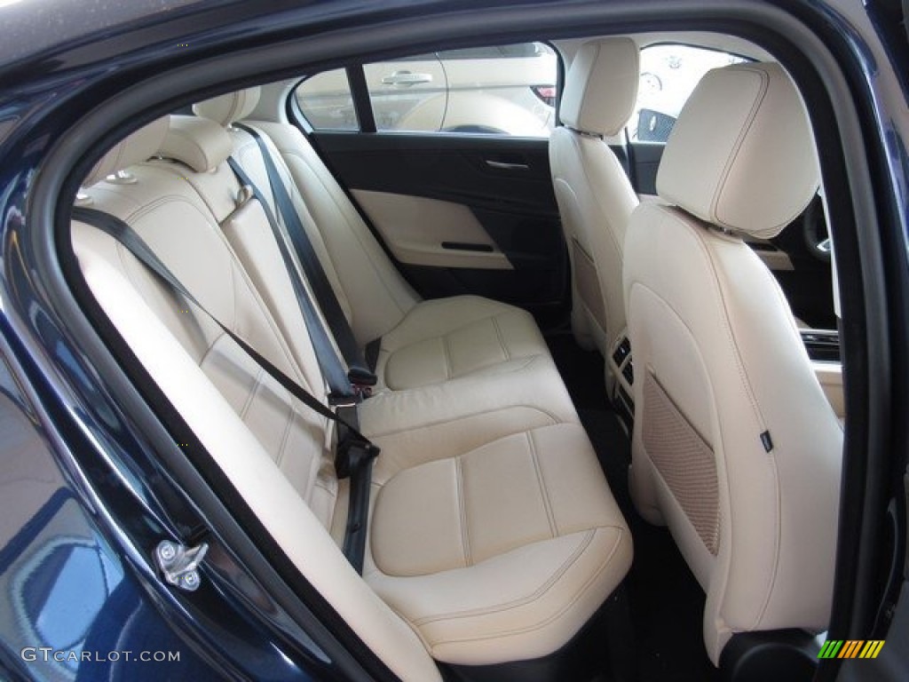 2018 XE 25t Prestige - Loire Blue Metallic / Latte photo #19