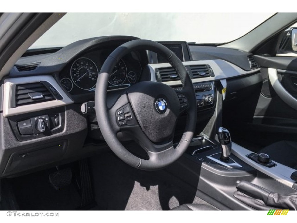 2018 3 Series 320i Sedan - Glacier Silver Metallic / Black photo #5