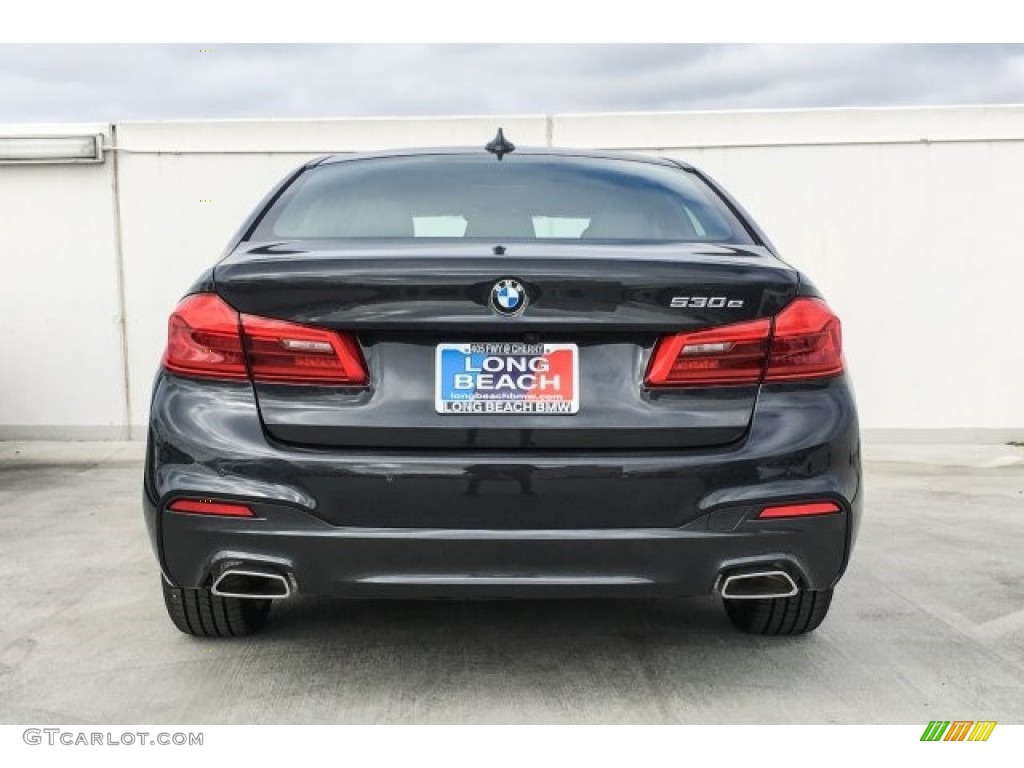 2018 5 Series 530e iPerfomance Sedan - Dark Graphite Metallic / Black photo #4