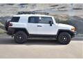 Iceberg White - FJ Cruiser 4WD Photo No. 2