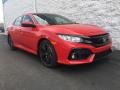 Front 3/4 View of 2018 Civic EX Hatchback
