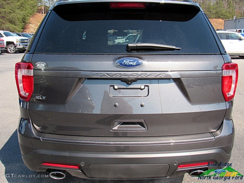 2018 Explorer XLT - Magnetic Metallic / Ebony Black photo #4