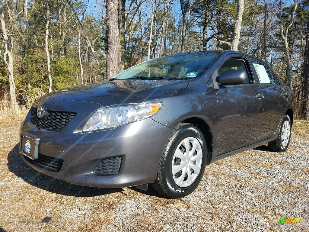 Magnetic Gray Metallic Toyota Corolla