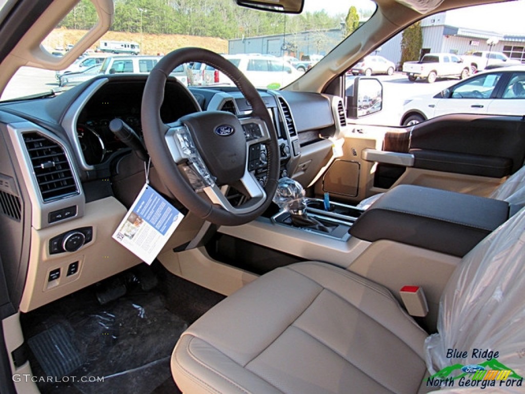 2018 F150 Lariat SuperCrew 4x4 - White Platinum / Light Camel photo #28