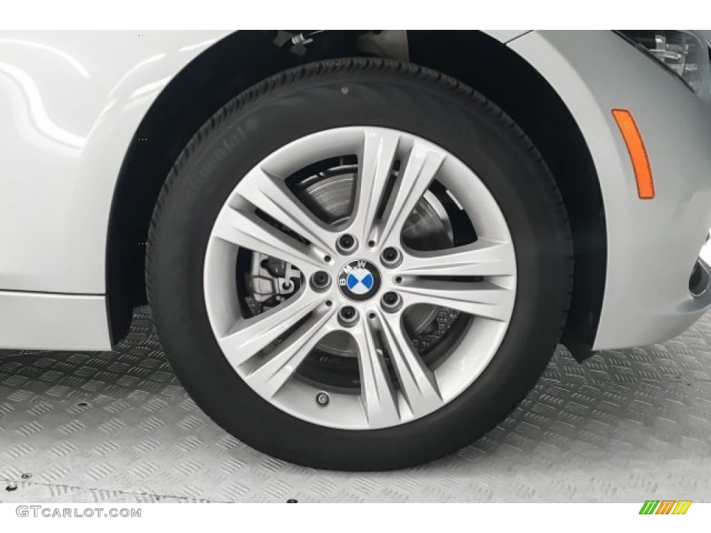 2018 3 Series 330i Sedan - Glacier Silver Metallic / Black photo #9