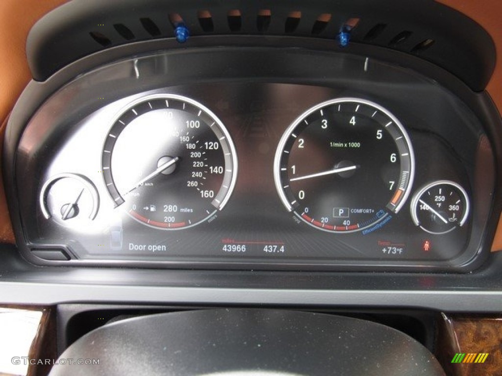 2013 BMW 7 Series 760Li Sedan Gauges Photos