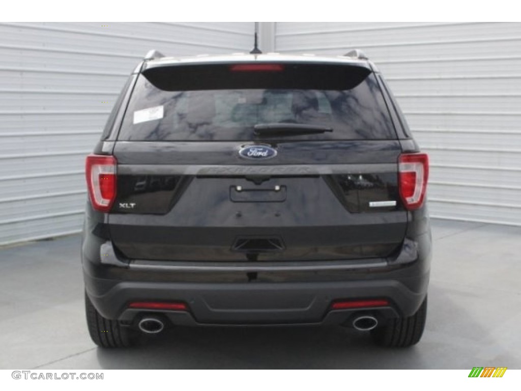 2018 Explorer XLT - Shadow Black / Ebony Black photo #7