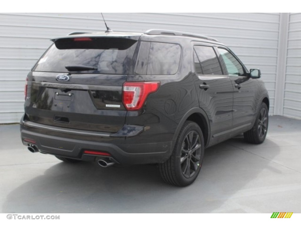 2018 Explorer XLT - Shadow Black / Ebony Black photo #8