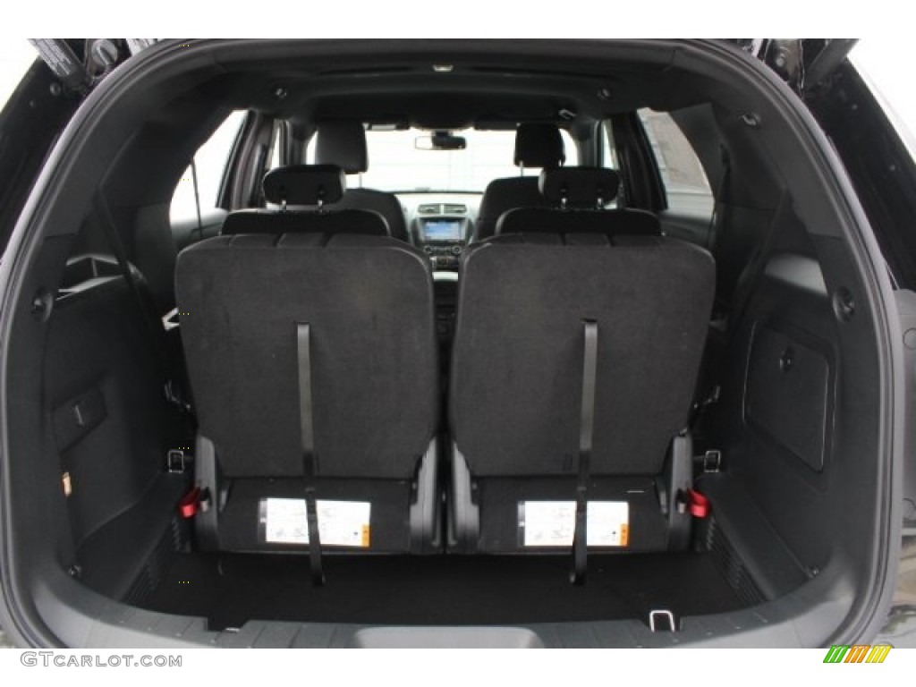 2018 Explorer XLT - Shadow Black / Ebony Black photo #27
