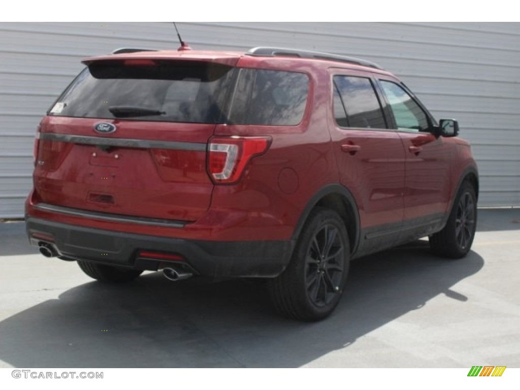 2018 Explorer XLT - Ruby Red / Ebony Black photo #8