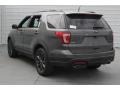 2018 Magnetic Metallic Ford Explorer XLT  photo #6
