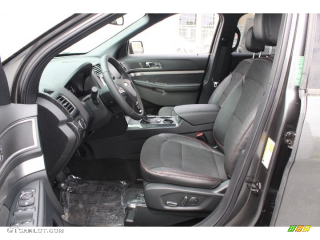 2018 Explorer XLT - Magnetic Metallic / Ebony Black photo #13