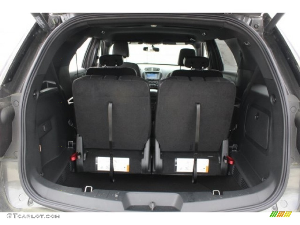 2018 Explorer XLT - Magnetic Metallic / Ebony Black photo #27