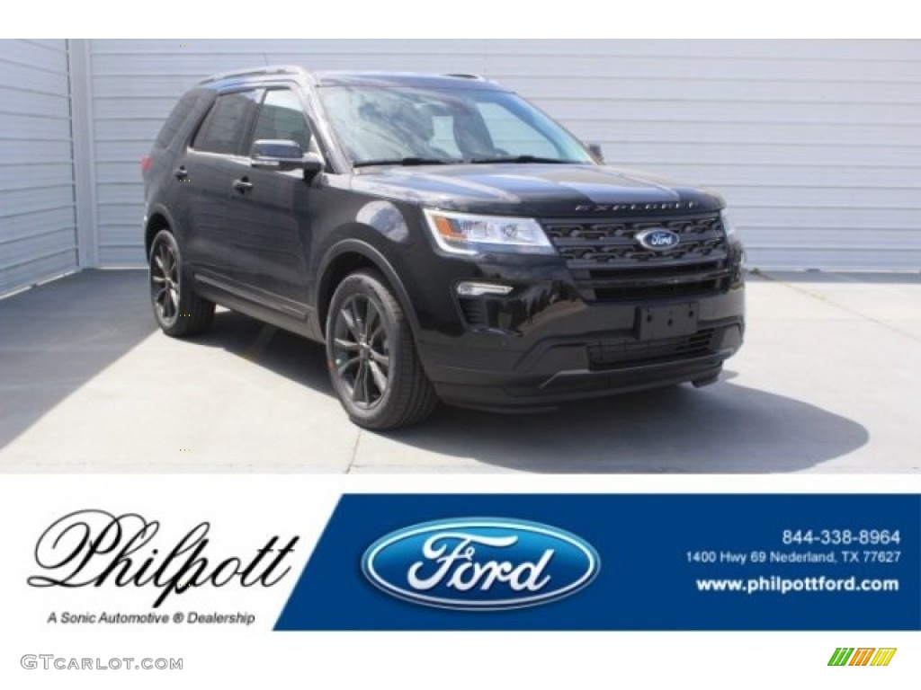 Shadow Black Ford Explorer