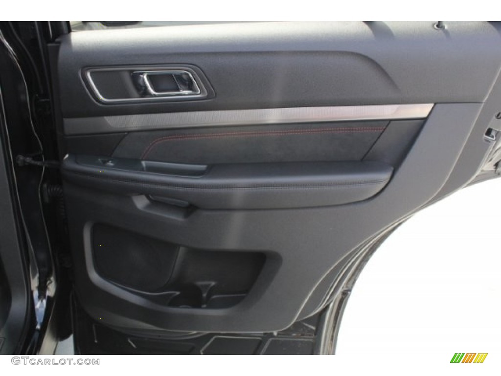 2018 Explorer XLT - Shadow Black / Ebony Black photo #29