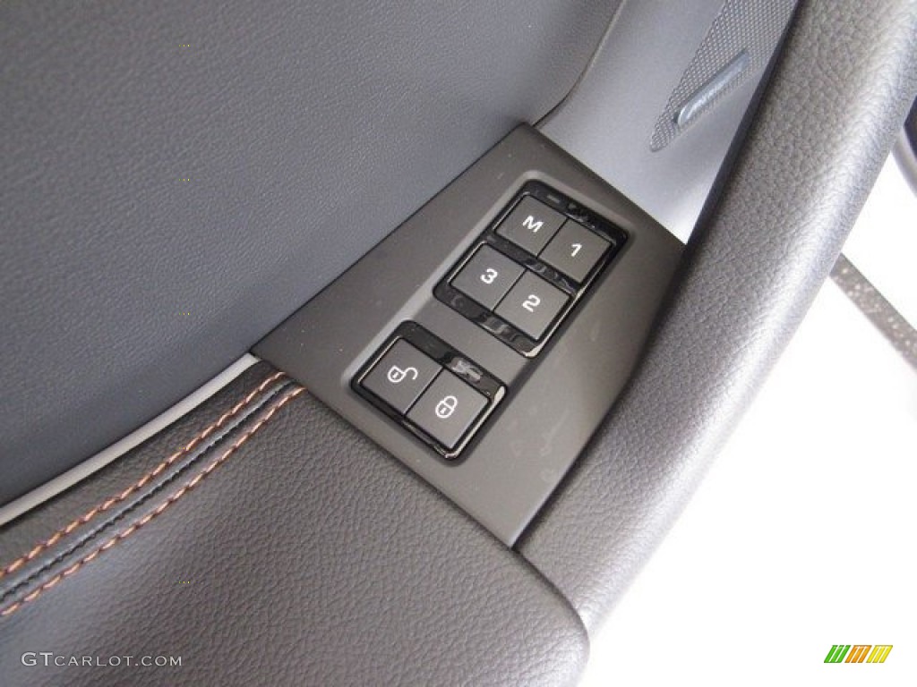 2018 F-PACE 25t AWD Prestige - Indus Silver Metallic / Ebony photo #26