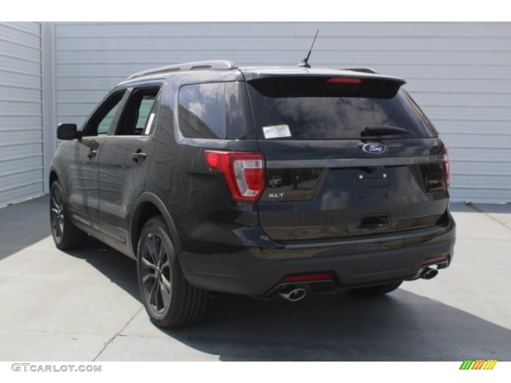 2018 Explorer XLT - Shadow Black / Ebony Black photo #6