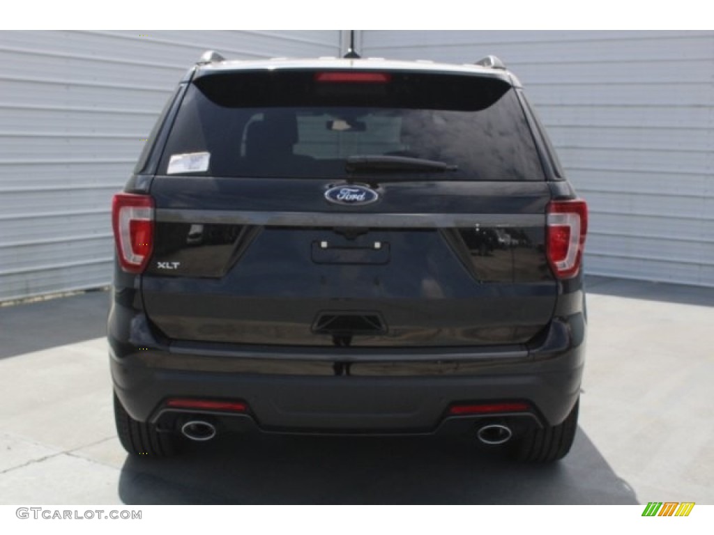 2018 Explorer XLT - Shadow Black / Ebony Black photo #7